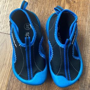 Toddler speedo swim shoes